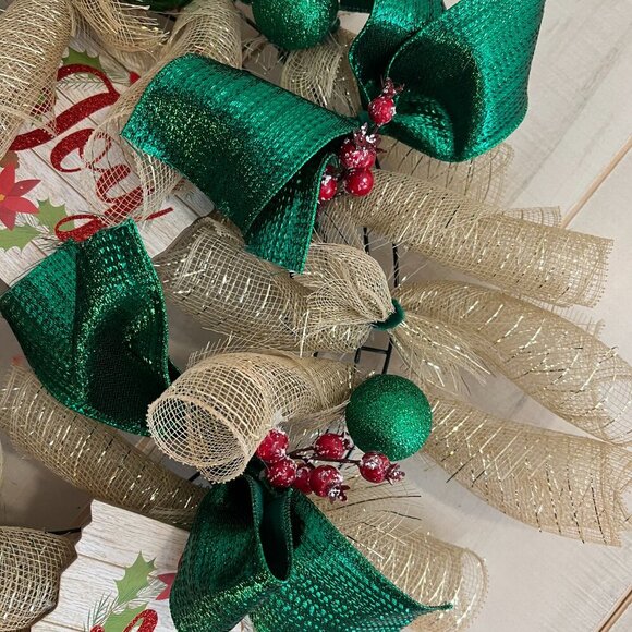 Handmade Joy, Peace & Noel Christmas Wreath - Picture 8 of 9